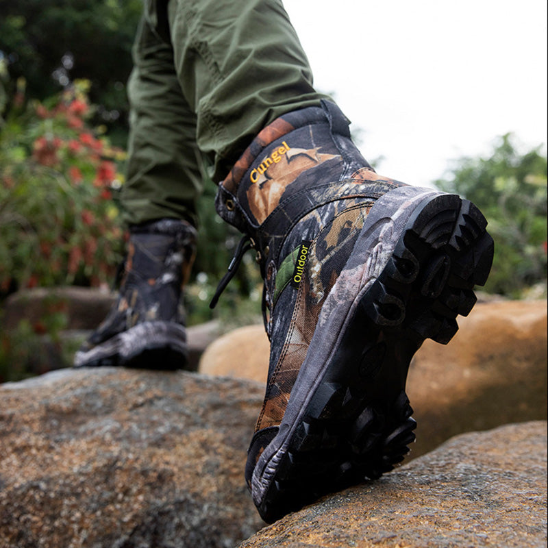 Aule Camo Outdoor Boots