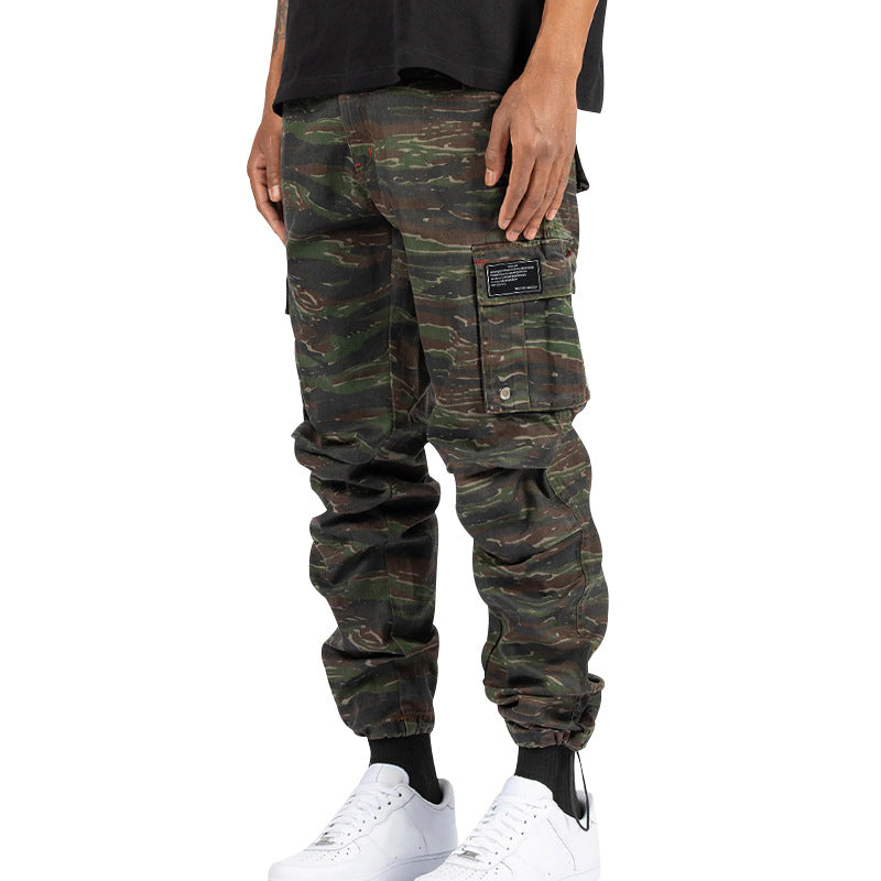 Aule Camouflage Cargo Pants