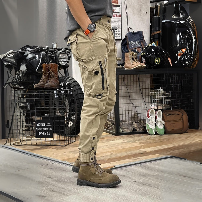 Aule Pockets Slim Cargo Pants