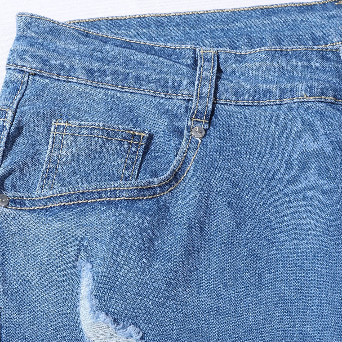 Aule Ripped Slim Jeans