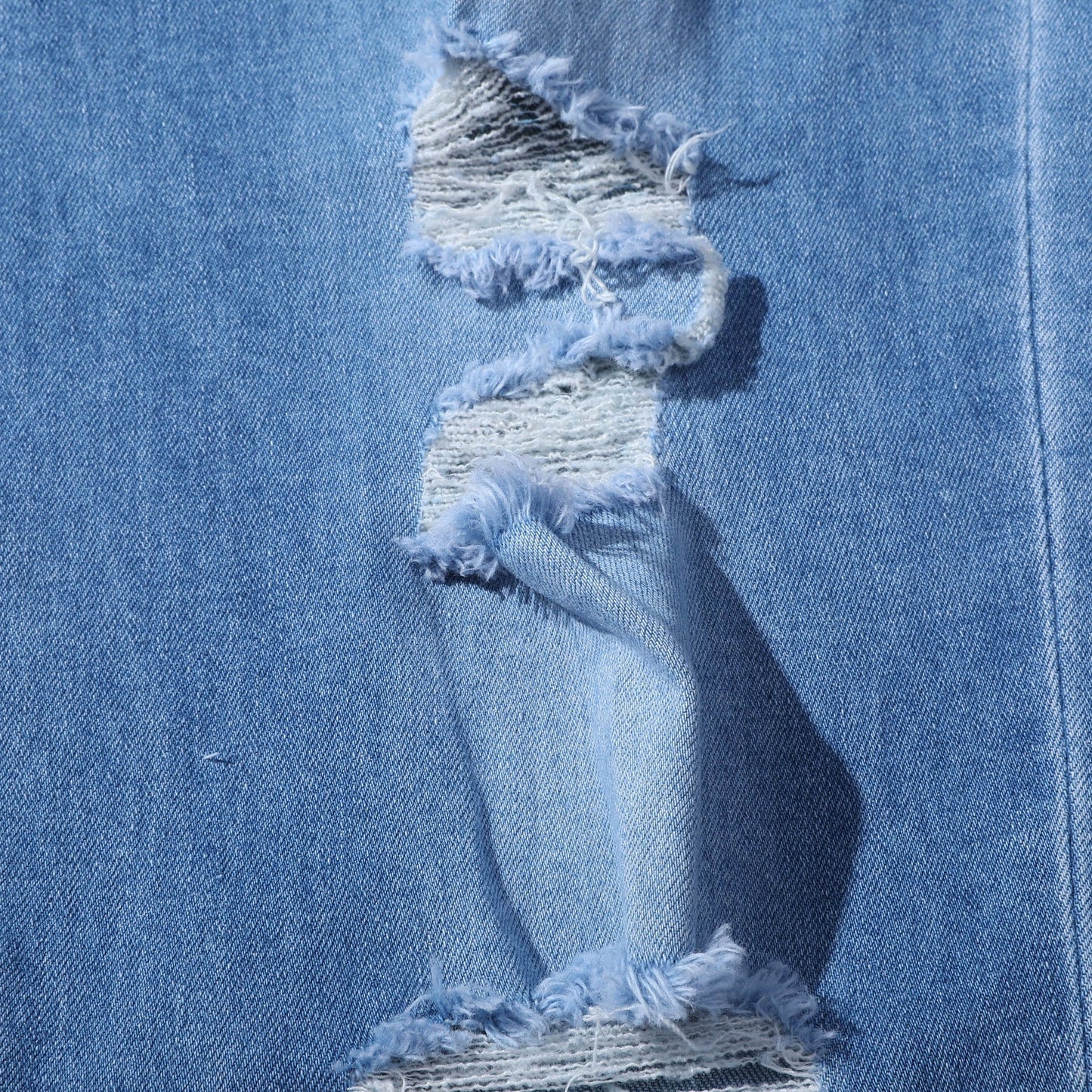 Aule Ripped Slim Jeans