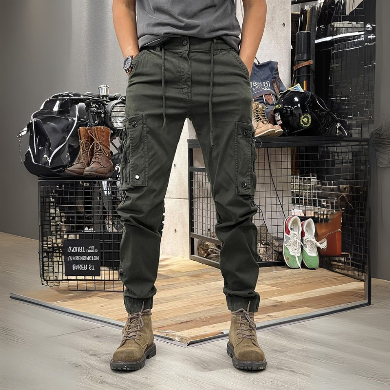 Aule Pockets Slim Cargo Pants