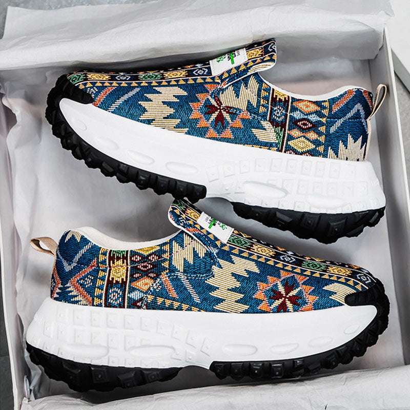 Aule Embroidery C Shoes